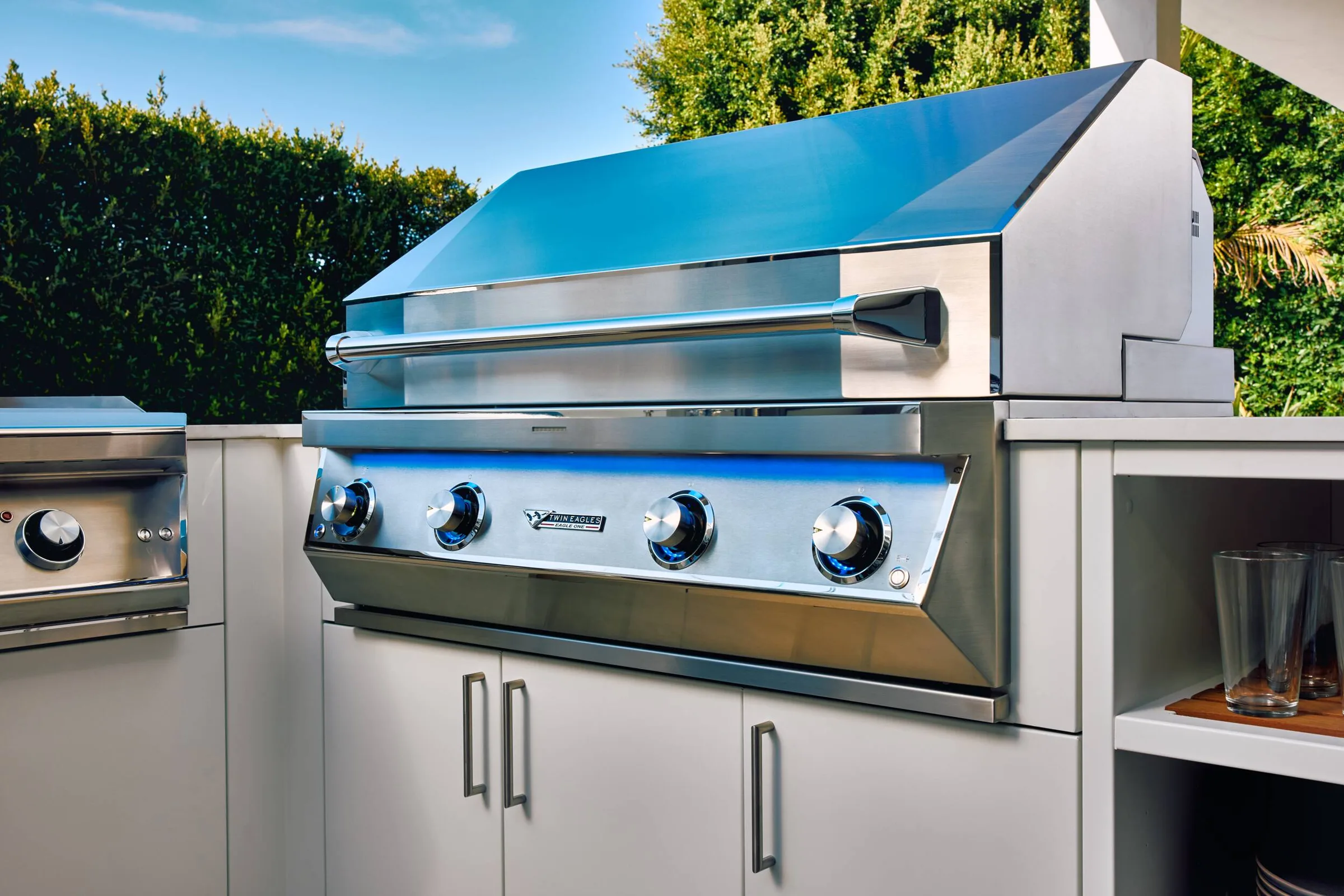 Twin Eagles Eagle One built into an outdoor kitchen island